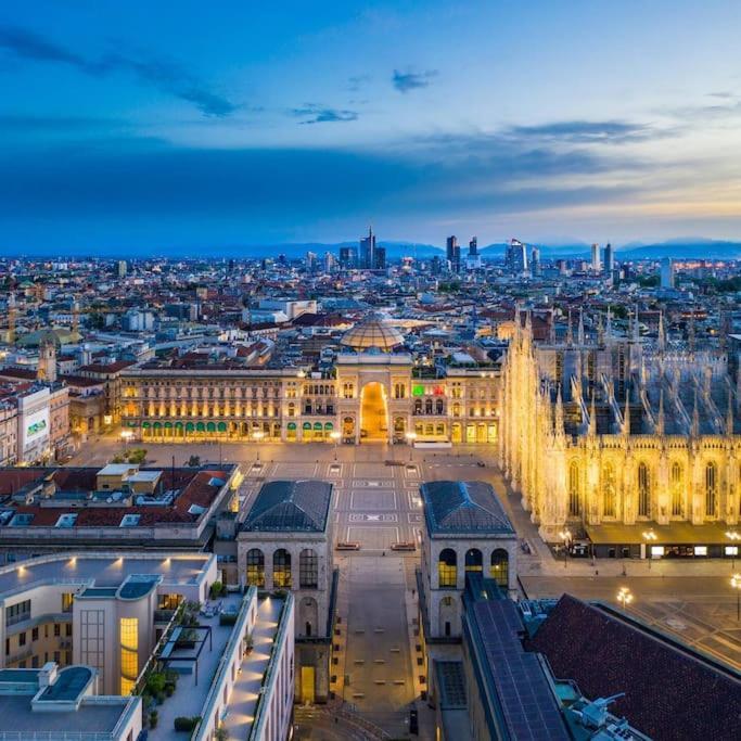 Duomo 10 Min Luxury • Terrazzo • Wi-Fi • Netflix Milan Exterior photo